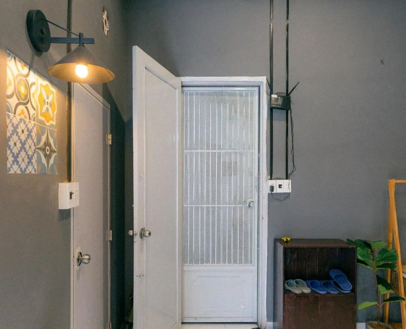 Stay&Chill - S.5 - Nostalgic Studio Near Bui Vien Ho Chi Minh City Apartment