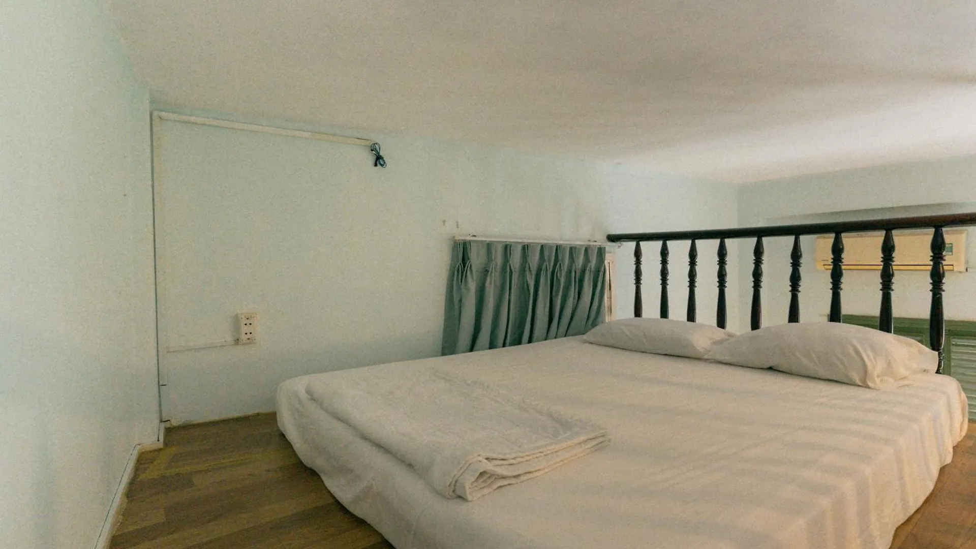 Apartment Stay&Chill - S.5 - Nostalgic Studio Near Bui Vien Ho Chi Minh City