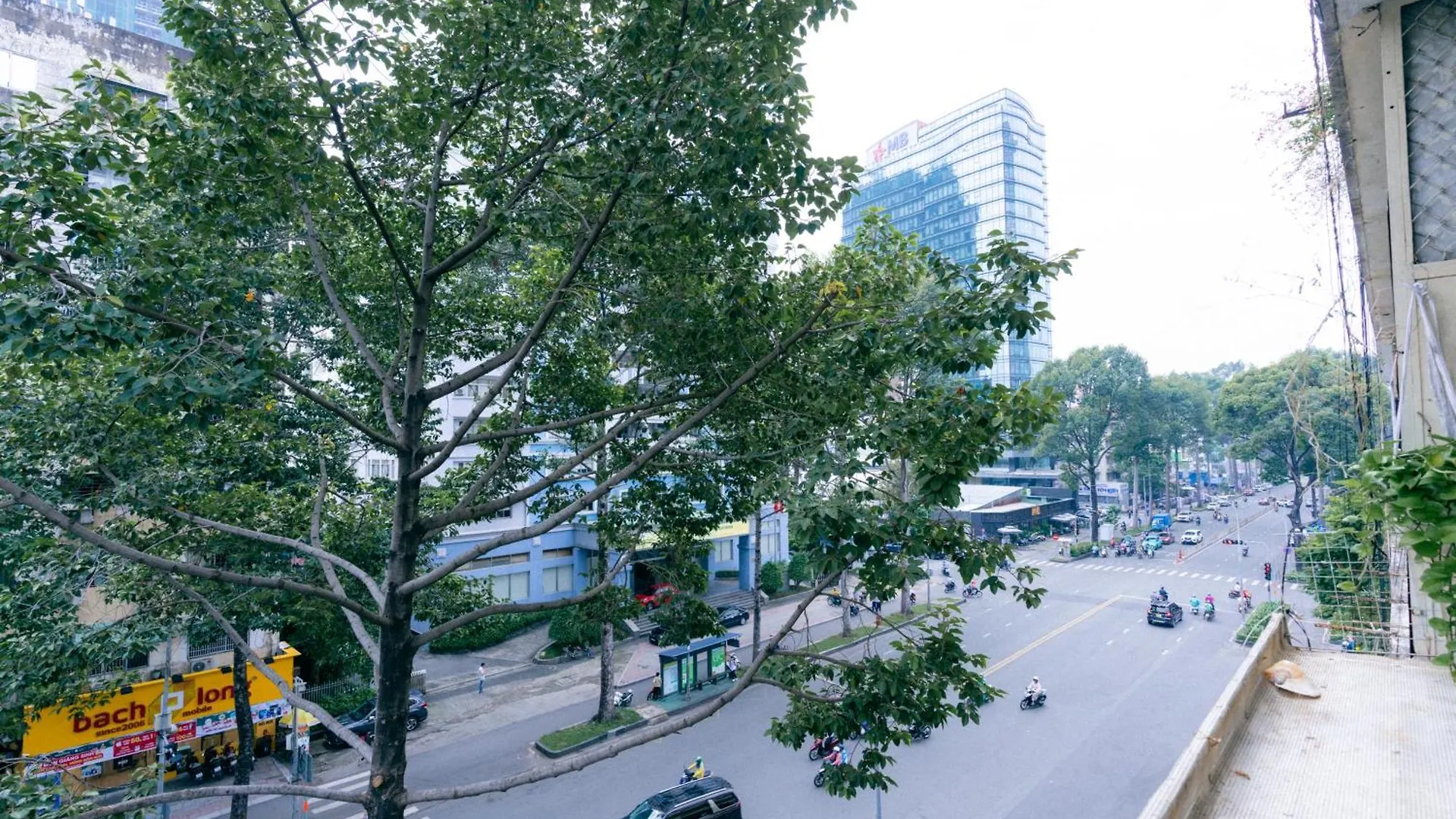 Stay&Chill - S.5 - Nostalgic Studio Near Bui Vien Ho Chi Minh City Apartment
