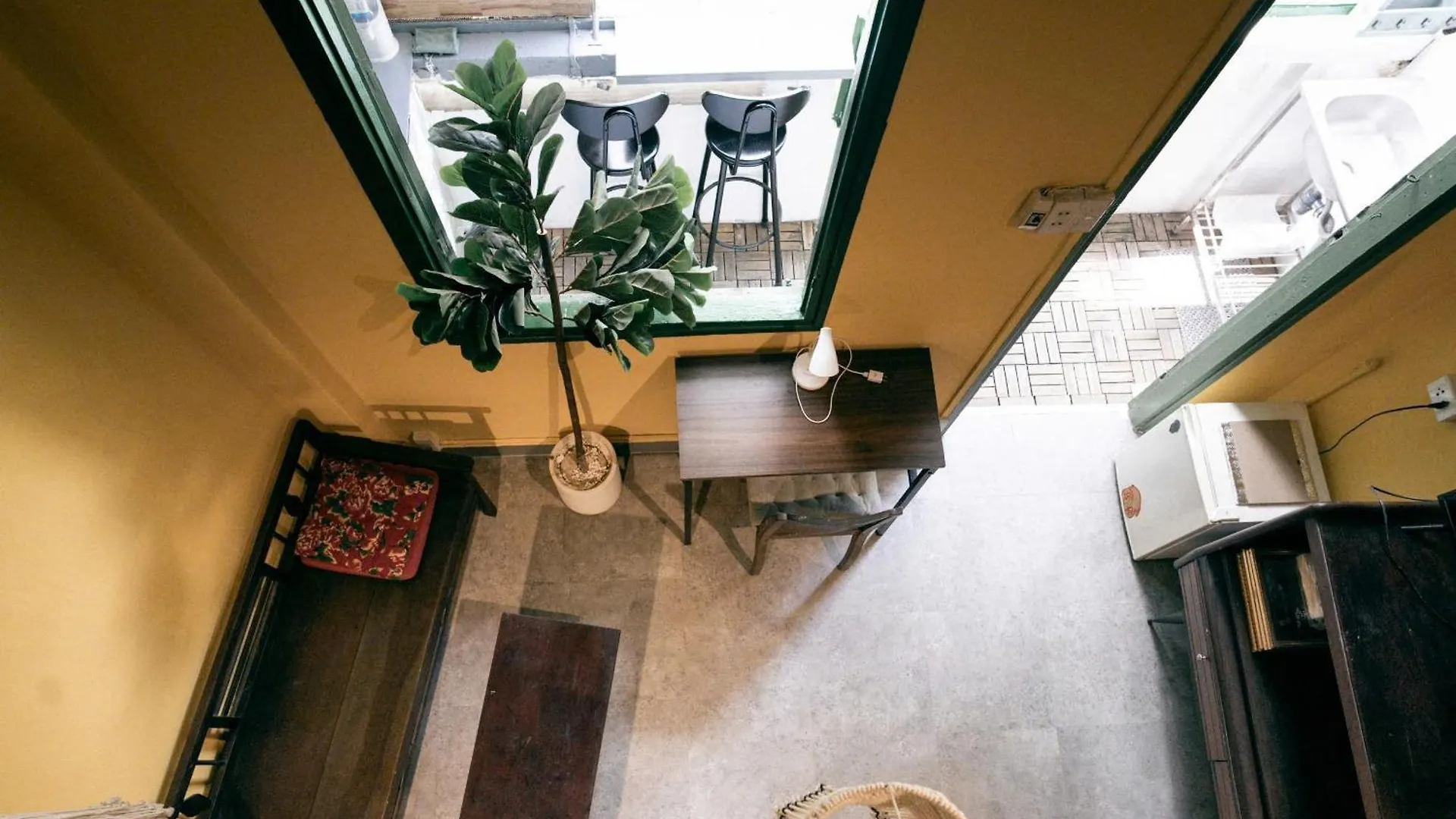 Stay&Chill - S.5 - Nostalgic Studio Near Bui Vien Ho Chi Minh-Byen